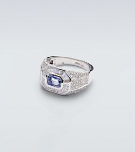 Shay Jewelry Shay Jewelry 18kt white gold ring with sapphire and diamonds