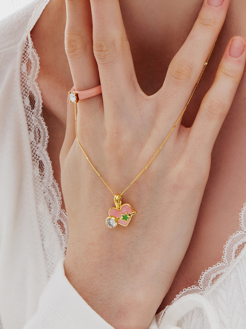 Shertz Kitschy Heart Asteroid Epoxy Necklace