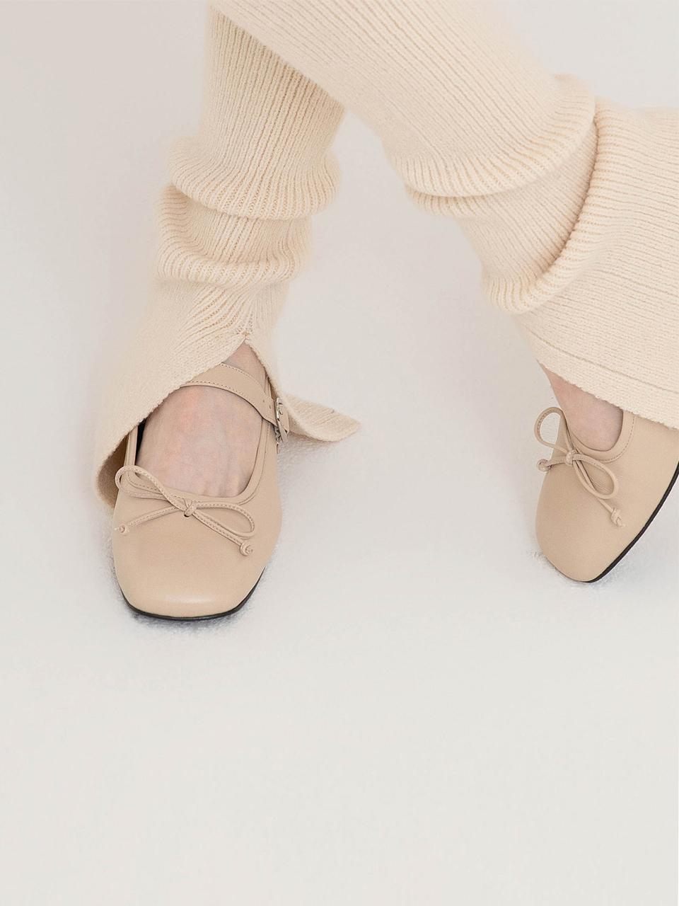 SHOE BY CHOI beige sheepskin square ribbon strap merijane (3cm)