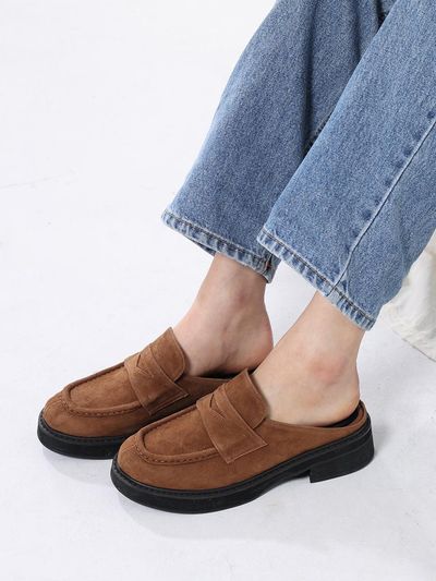 Shoe By Choi Suede 4Cm Heel Loafer Camel