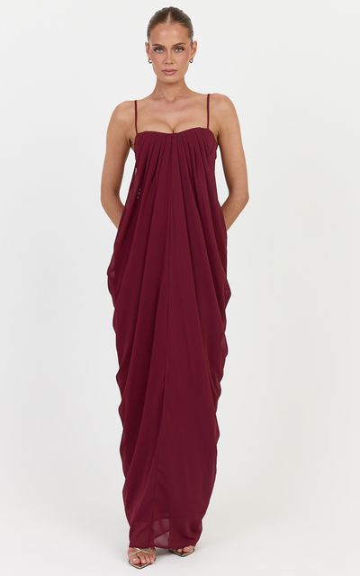 Showpo Eloise Maxi Dress - Draped Dress With Sweetheart Neckline And Spaghetti Straps in Wine