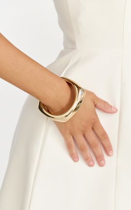 Showpo Olinka Bangle - Bangle in Gold