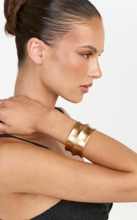 Showpo Tayla Bangle - Textured Bangle in Gold