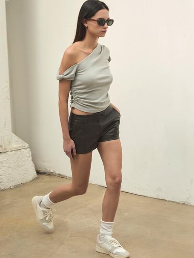 SIGREAT LEATHER SHORTS