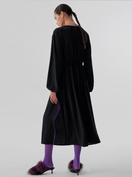 SIGREAT [Sustainable] Overlap Shirring Dress (Black)
