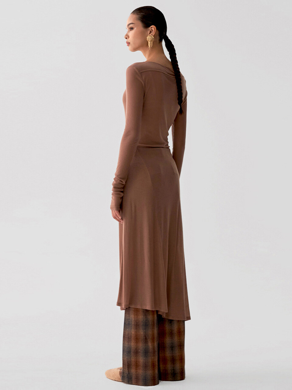SIGREAT Unbalanced Rib Dress (Beige)