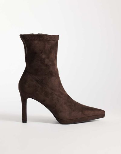 SIMMI Shoes Simmi London Grech heeled sock boots in brown suedette