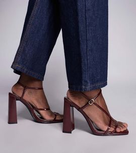 Simmi Wide Fit Simmi London Wide Fit Malinda block heel strappy sandals in burgundy-Red
