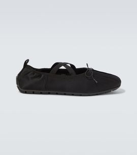 Simone Rocha Simone Rocha Grip satin ballet flats