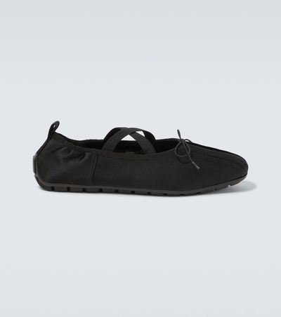 Simone Rocha Simone Rocha Grip satin ballet flats