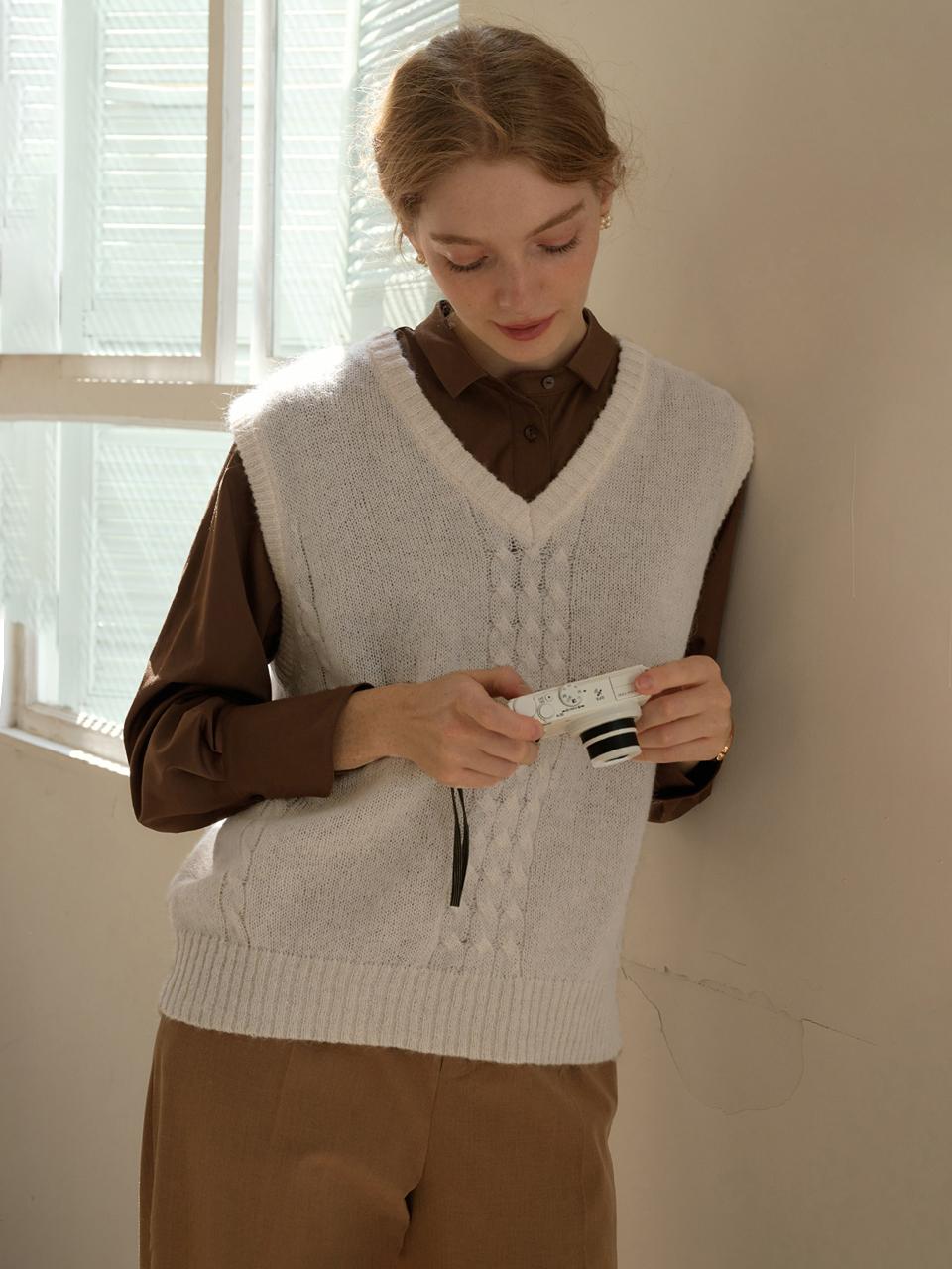 Simple Retro SR_V Neck Sweater Vest