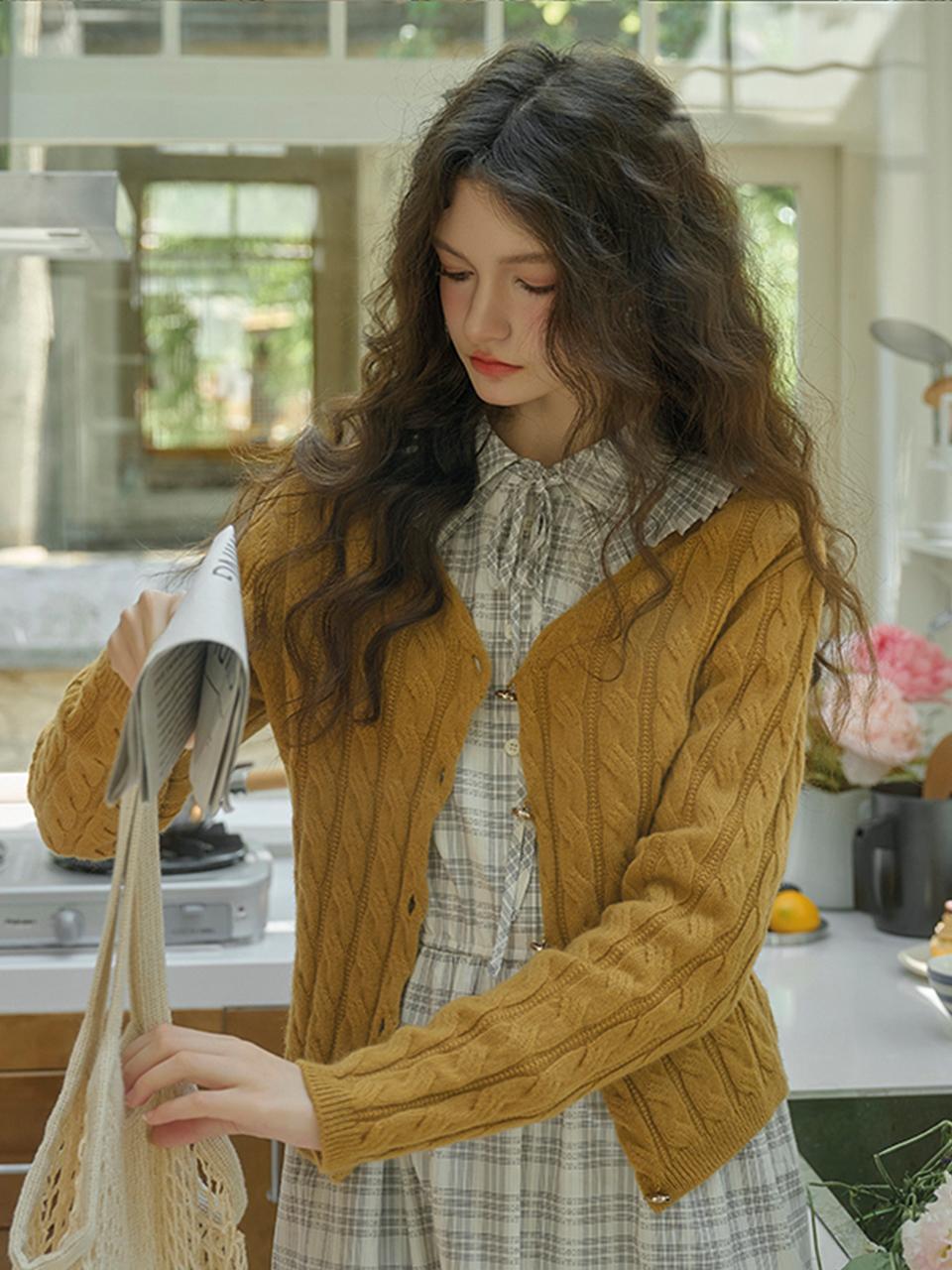 Simple Retro SR_Wool cable knit cardigan_YELLOW