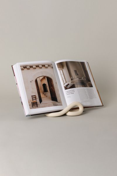 SIN SIN Ceramic Lumbra Bookstand in Bone at Urban Outfitters