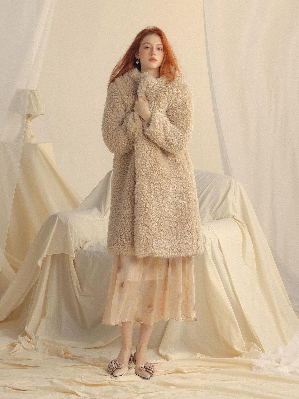 Sincethen Cookie Boucl Long Round Neck Coat [Beige]