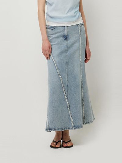Sisley Diagonal Cut Fringe Denim Skirt (SASK41531BL)