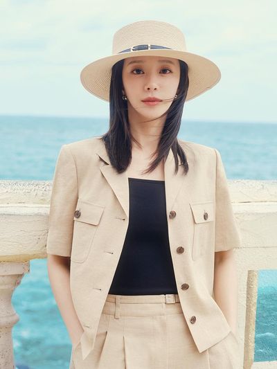 Sisley New Icing Belted Half-Sleeve Blazer (SAJK37531BG)