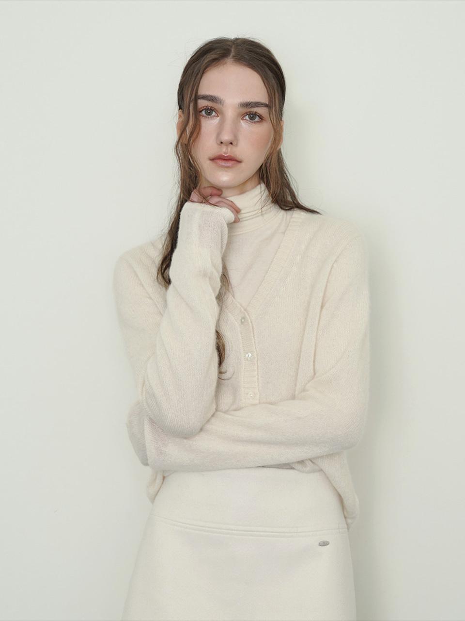 sisterhood Cashmere Silk V-neck Cardigan [Ivory]