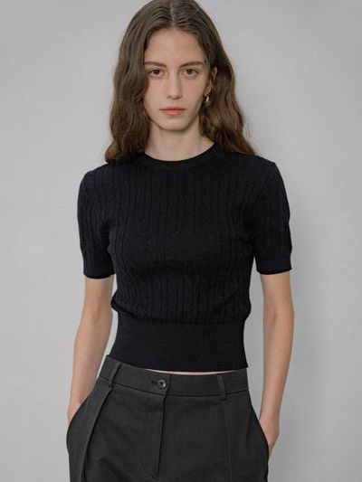 Siyazu Cotton Crop Cable Knit Sweater [Black] (SIKN2029)