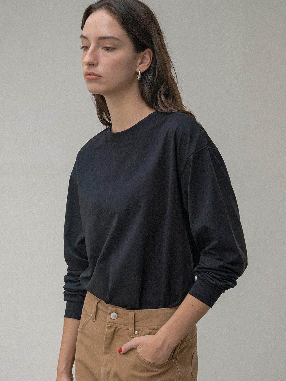 Siyazu Crewneck Single T-shirt - Black