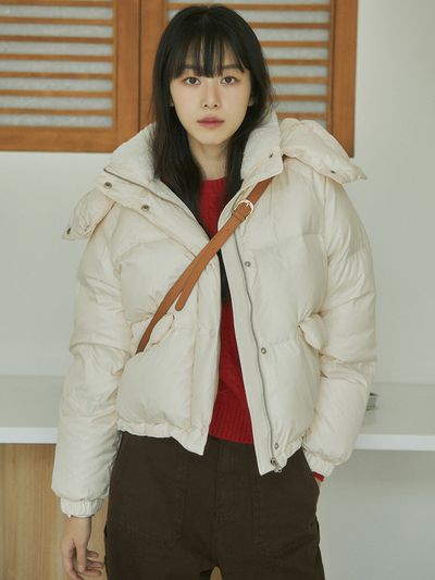 Siyazu Glossy Hooded Down Padded Jacket