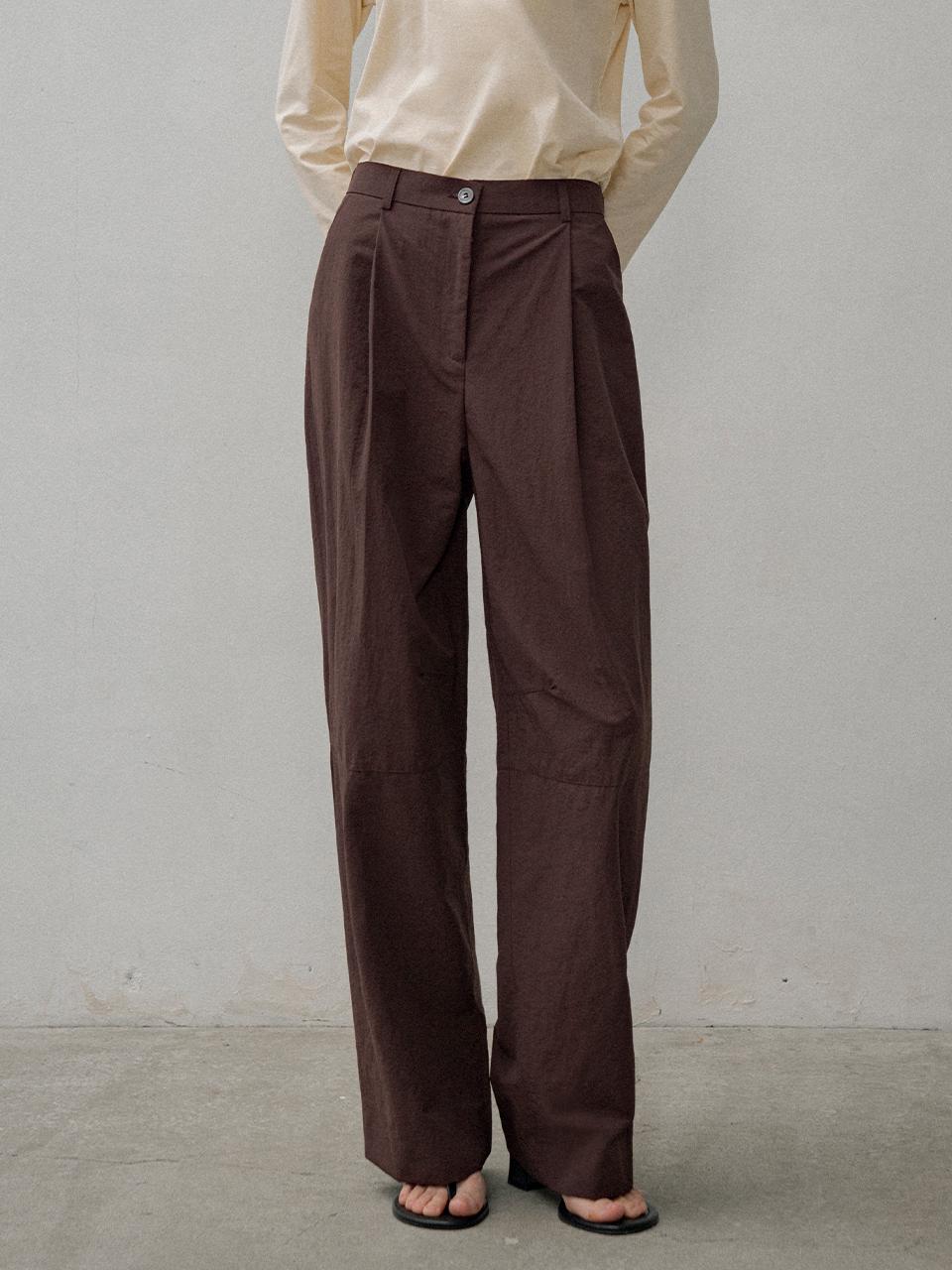 Siyazu Half Elastic Waist Lightweight Single Pleat Pants [Burgundy] (SIPT7142)