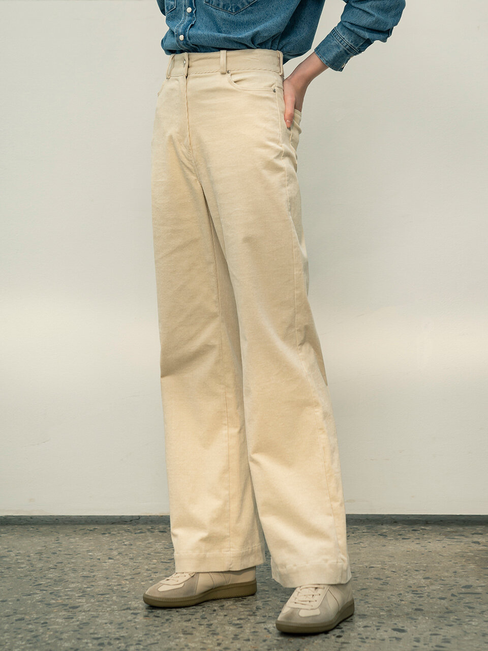 Siyazu High Waisted Corduroy Pants