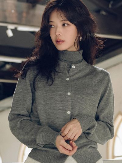 Siyazu Merino Wool Minimal Cardigan - Melange Gray