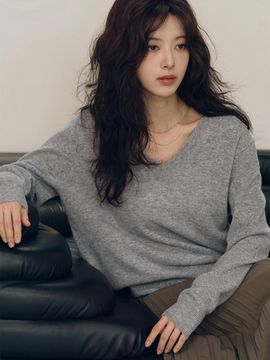 Siyazu V-neck Single Knitwear - Gray