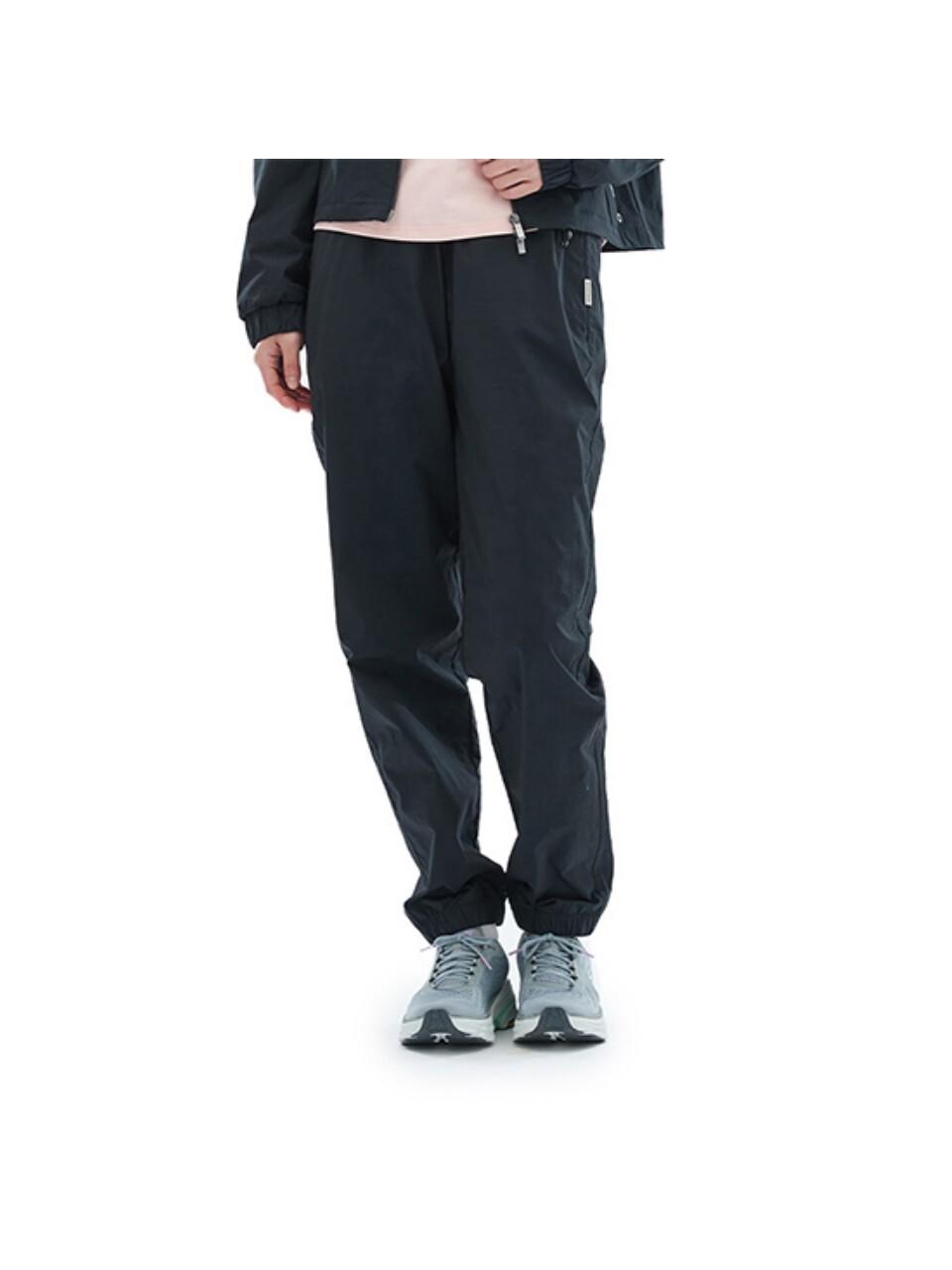 Skechers [SKECHERS] Women's Woven Jogger Pants (SL3WPCFS022)