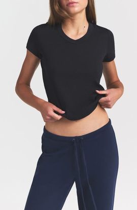 SKIMS SKIMS V-Neck Baby Tee