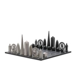 SKYLINE CHESS SKYLINE CHESS Chess Set Stainless Steel LONDON with London Map Board