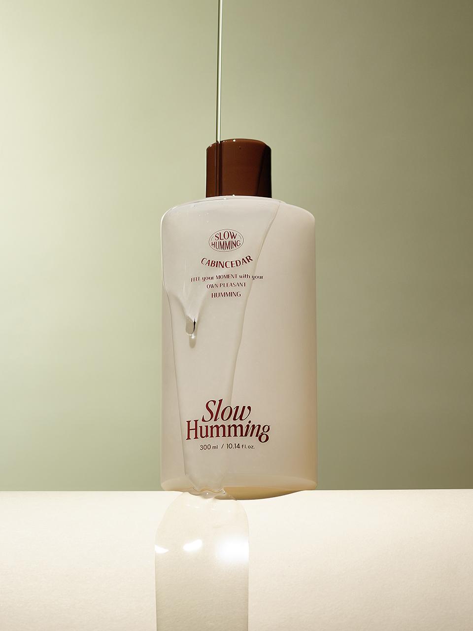 slowhumming Woodynouri Body Wash Cabincedar 300ml