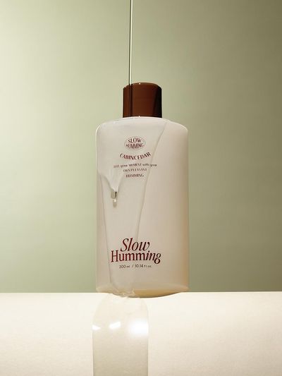slowhumming Woodynouri Body Wash Cabincedar 300ml