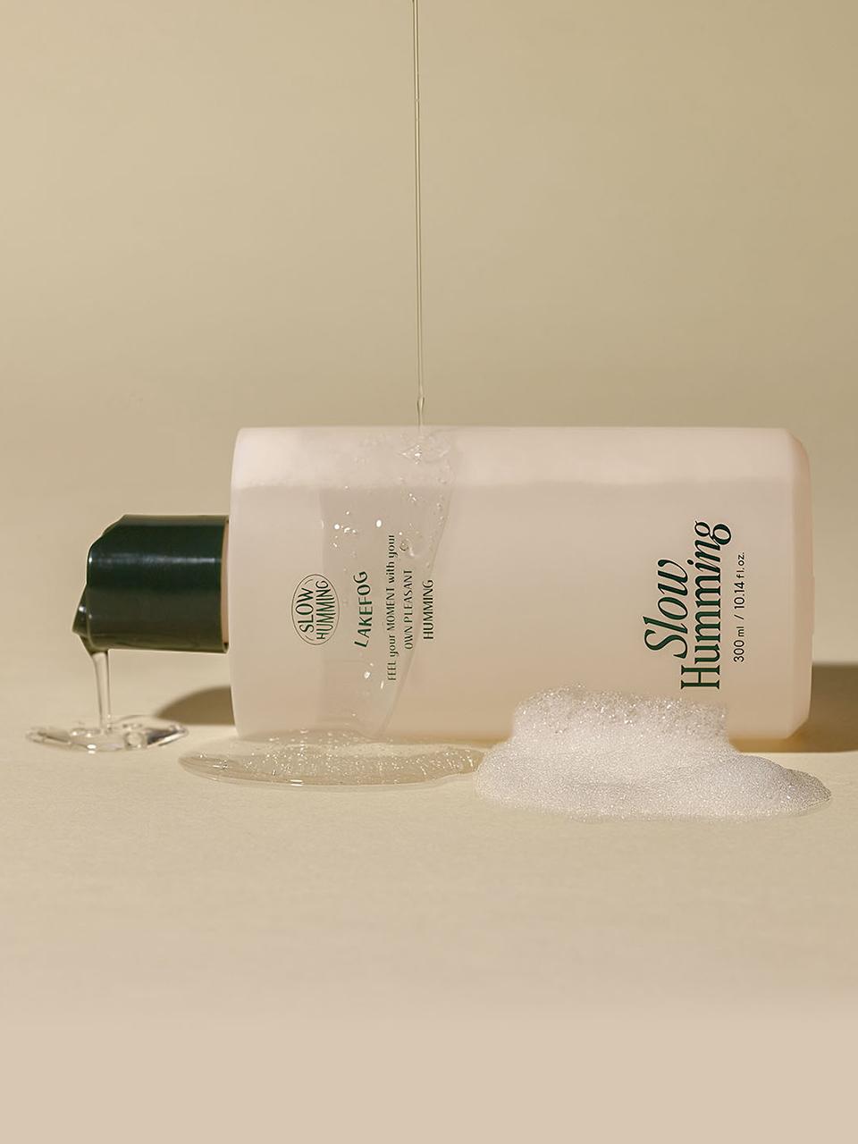 slowhumming Woodynouri Body Wash Lake Fog 300ml