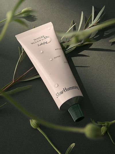 slowhumming Woodynouri Scented Hand Cream Lakefog 50ml