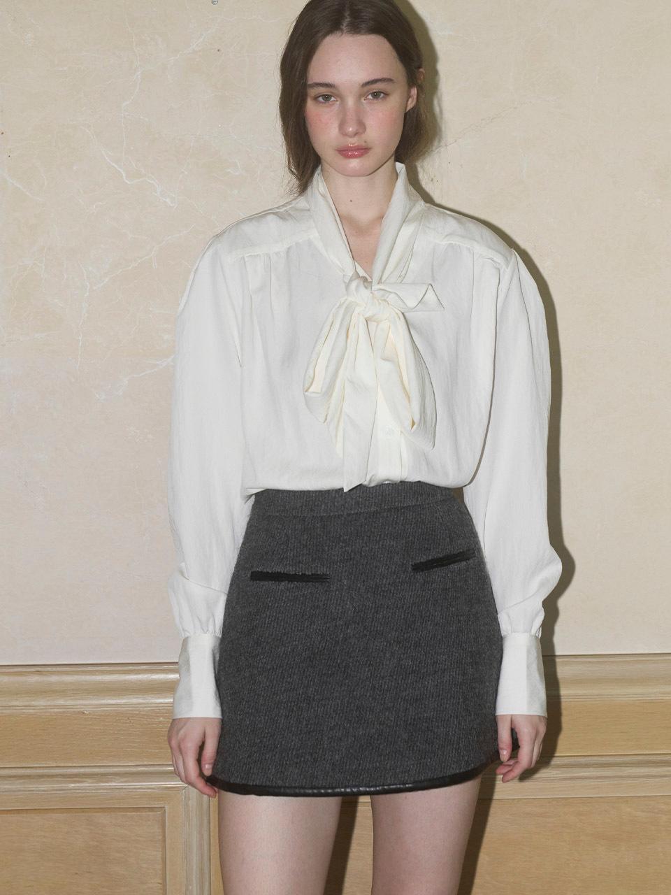 SO IR Wool Pocket Faux Leather Mini Skirt [Gray]