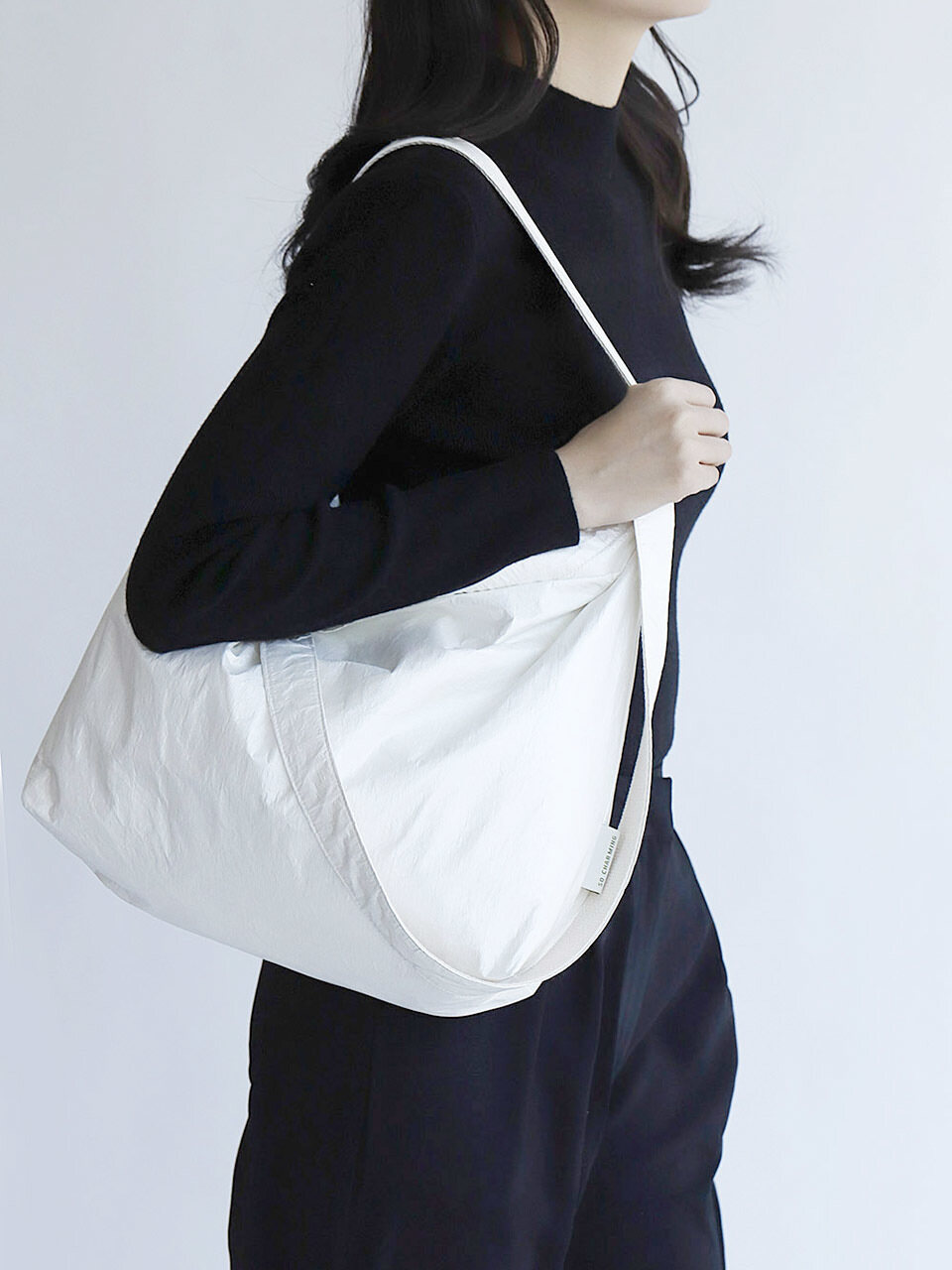 socharming Light Two-way Shoulder Bag