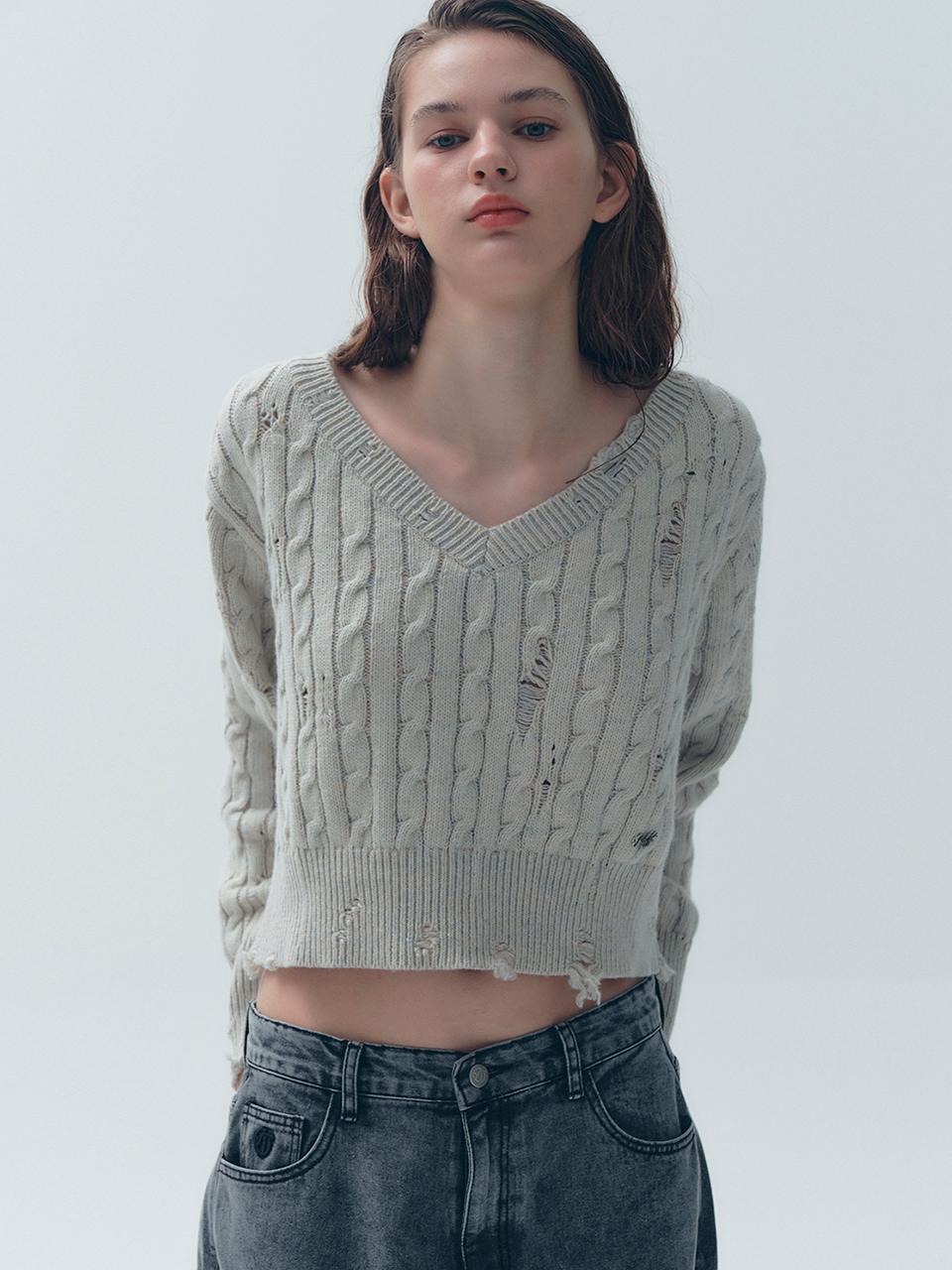 SOFT SEOUL Damaged V-Neck Sweater