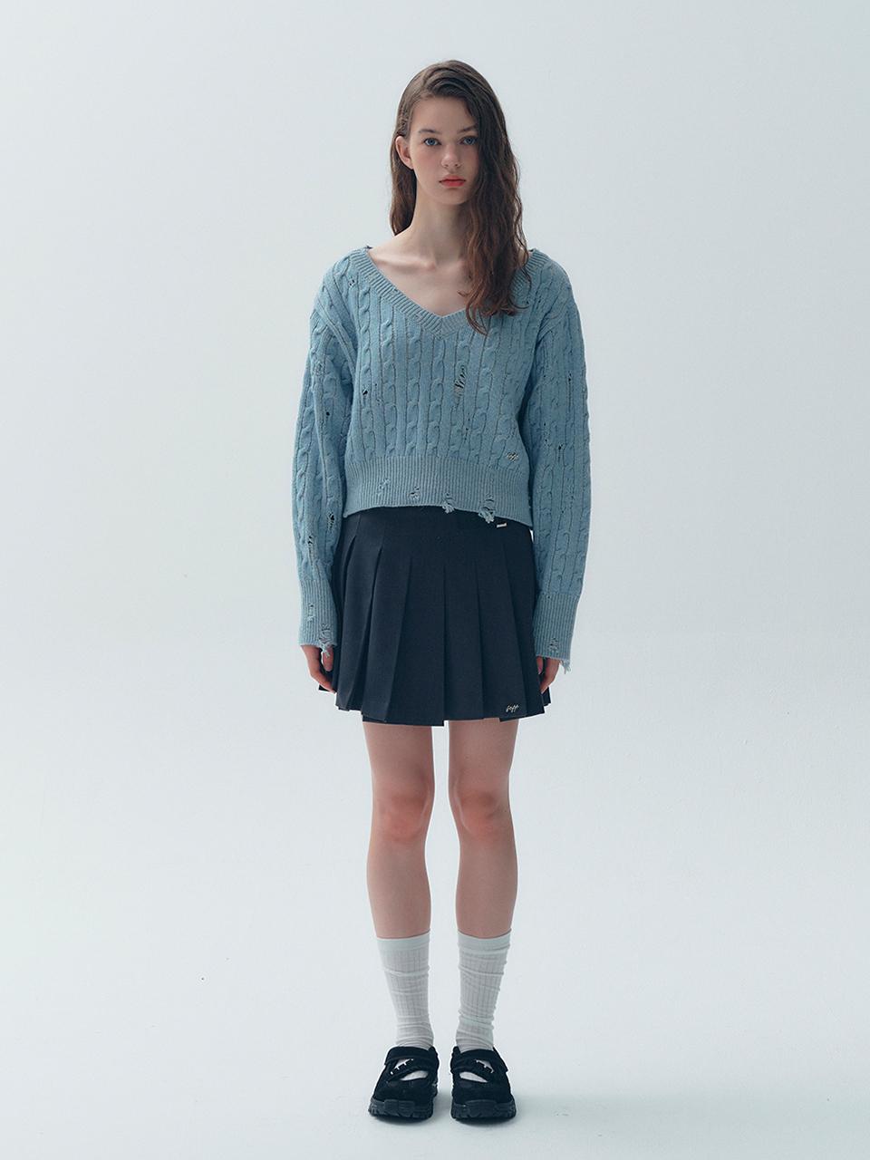 SOFT SEOUL Damaged V-Neck Sweater [Blue]