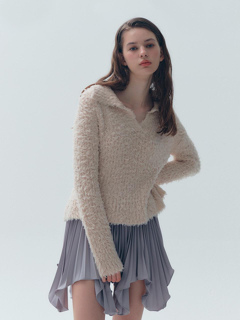 SOFT SEOUL Fluffy Collar Knit [Beige]