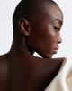 Sophie Bille Brahe Sophie Bille Brahe Initial Petite C 18kt gold single earring with diamonds - 3