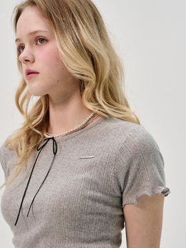 SORRY TOO MUCH LOVE Lace Eyelet Half-Sleeve T-Shirt_Gray
