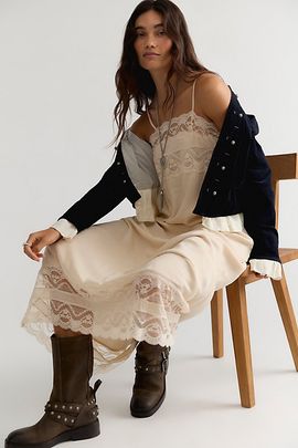 Spell Spell Mila Lace Midi Dress