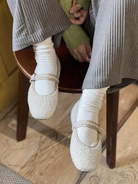 SPUR Boa Fur_Flat_RA7016_SP