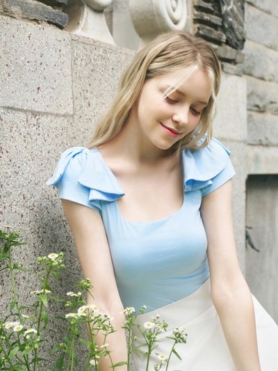 squSQUARE Audrey Ribbon Squareneck Short Sleeve T-Shirt [Cloud Blue]
