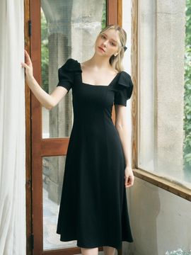 squSQUARE Lise Ribbon Puff Squareneck Mood Dress [Black]