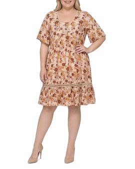 Standards & Practices standards & practices Plus Floral Crochet Trim Flutter Sleeve Dress