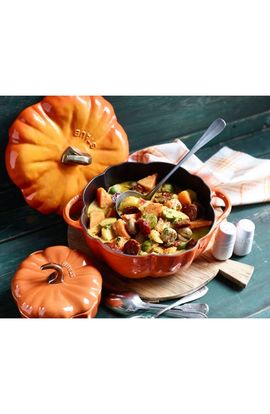 Staub Staub 1/2 Quart Pumpkin Cocotte