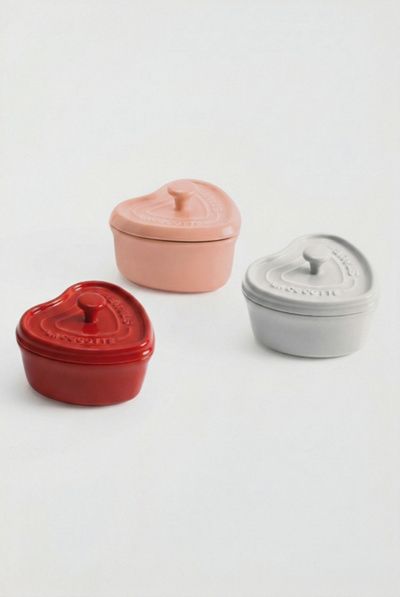 Staub Staub Ceramic 3-piece Mini Heart Cocotte Set at Urban Outfitters