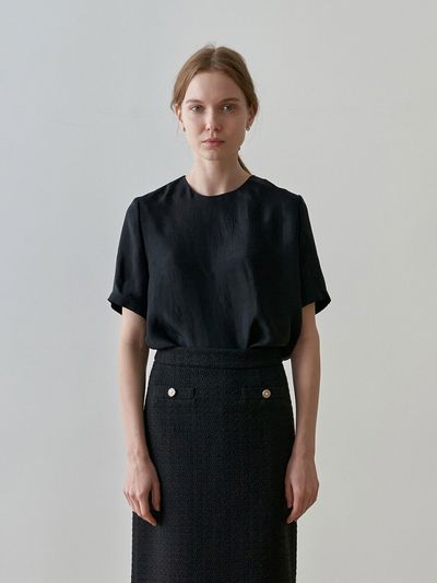 STEP AROUND Crack Short-sleeves Blouse_Black